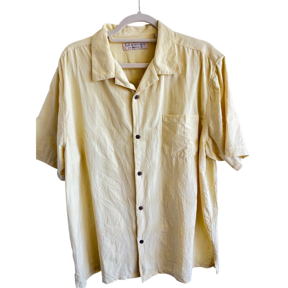 Island Republic Mens 2XL Yellow Silk Button‑Up Shirt Short Sleeve Vintage